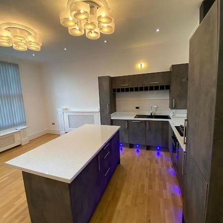 Luxury Apartment Apt5 Wolverhampton Zewnętrze zdjęcie