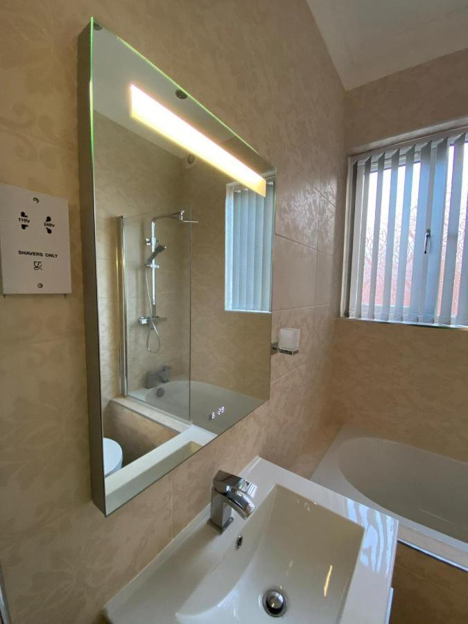 Luxury Apartment Apt5 Wolverhampton Zewnętrze zdjęcie